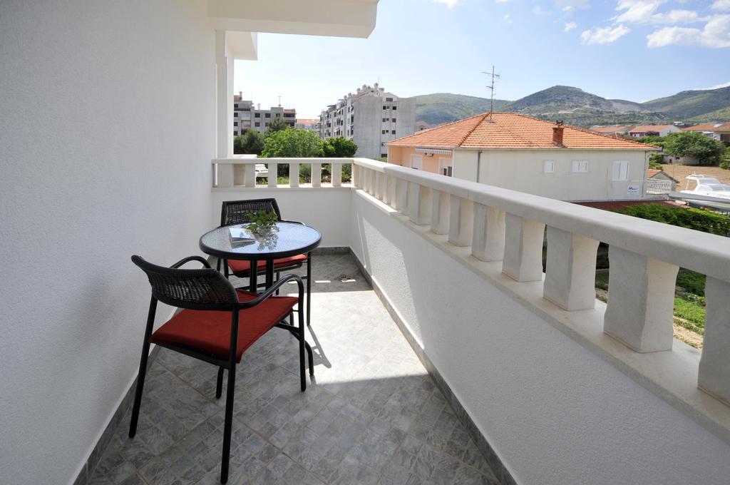Villa Lida 2 Trogir Eksteriør billede